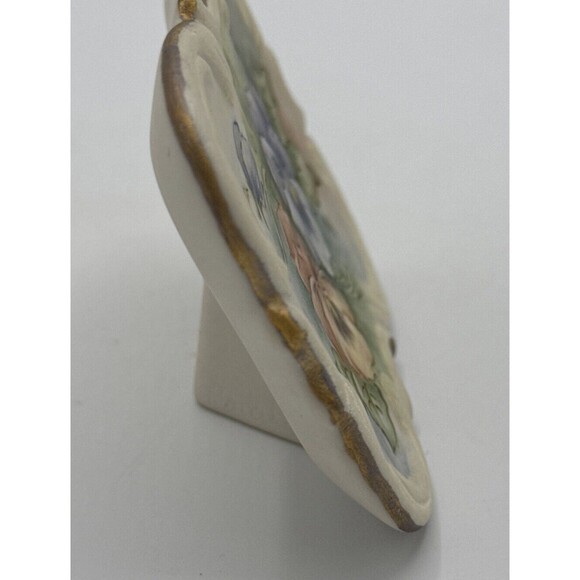 Vintage Hand Painted Signed “Arlene Webb” Freestanding Ceramic Plaque 4”x3” - Picture 9 of 13